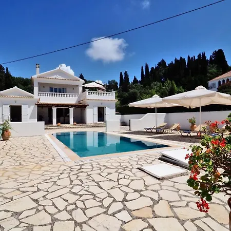 Вилла Helios Court Ариллас
